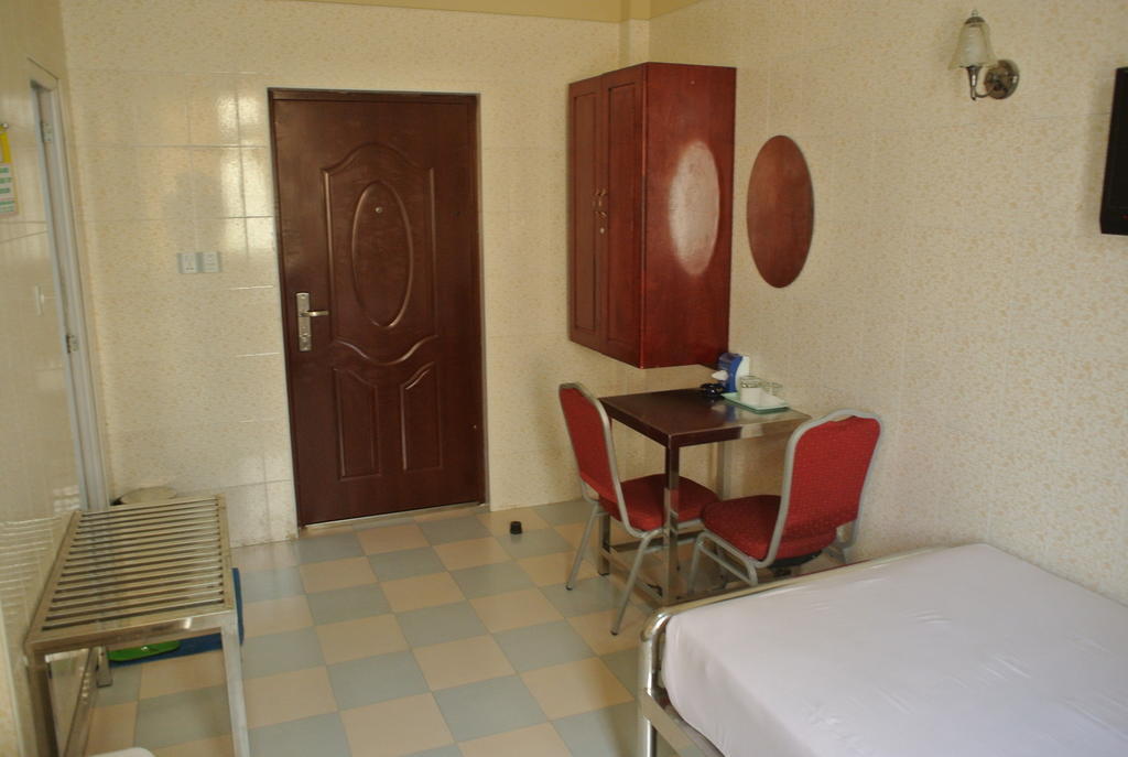 Hotel Shwe Eain Taw Yangon Exterior photo
